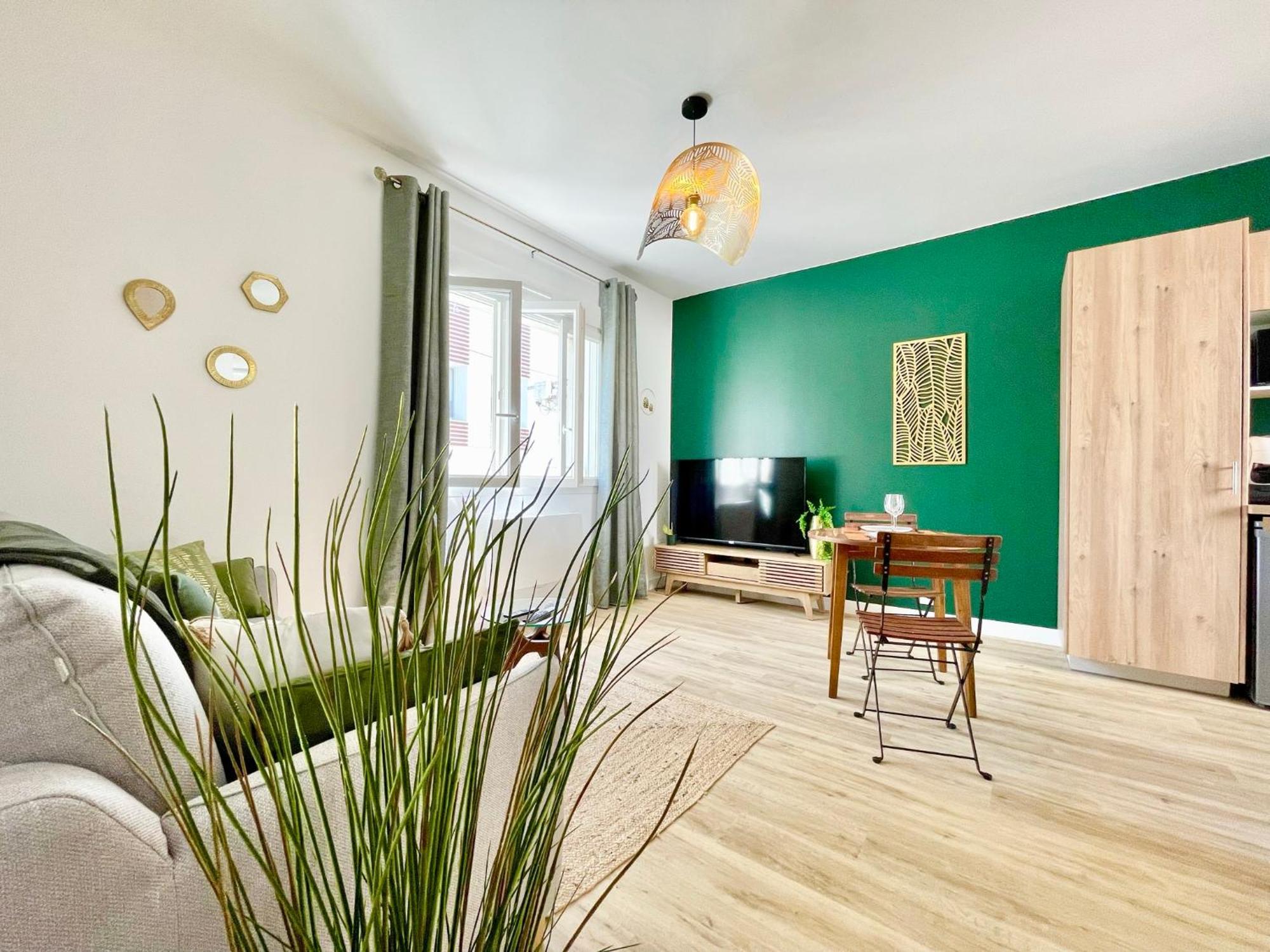 Saint Nazaire - Le Wild - Wifi - Proche Plage Экстерьер фото